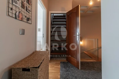 Moradia T4 para Venda em Fânzeres e São Pedro da Cova