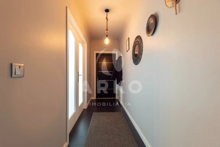 Moradia T4 para Venda em Fânzeres e São Pedro da Cova Foto 28