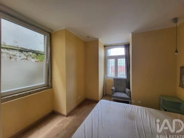 Apartamento T2 para Arrendamento em Santa Maria Maior