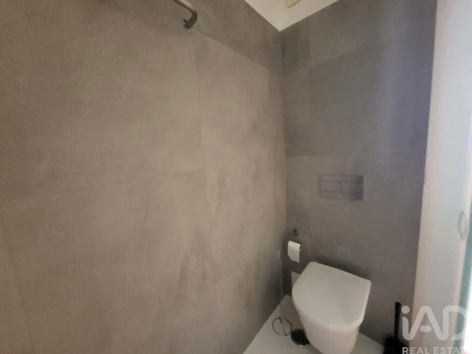 Apartamento T2 para Arrendamento em Santa Maria Maior Foto 21