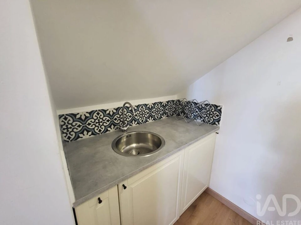 Apartamento T2 para Arrendamento em Santa Maria Maior Foto 24