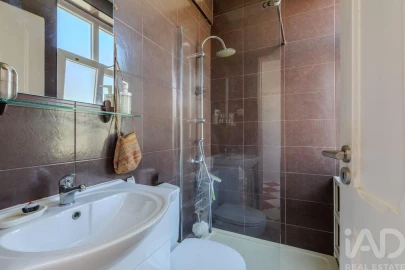 Apartamento T2 para Venda em Penha de França