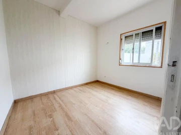 Moradia T2 para Venda em Almeirim