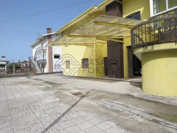 Moradia T3 para Venda em São João de Ver