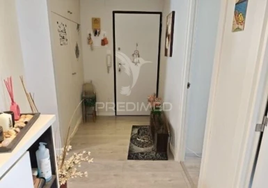 Apartamento T2 para Venda em Laranjeiro e Feijó