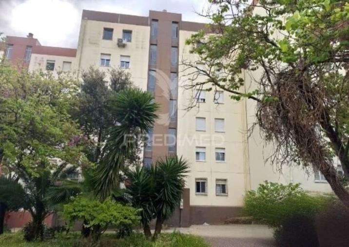 Apartamento T2 para Venda em Laranjeiro e Feijó Foto 19