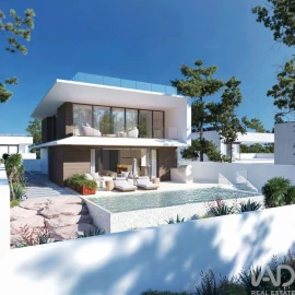 Moradia T5 para Venda em Montenegro