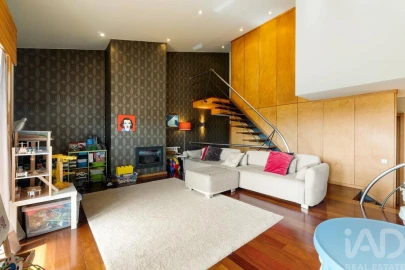 Moradia T4 para Venda em Perafita, Lavra e Santa Cruz do Bispo