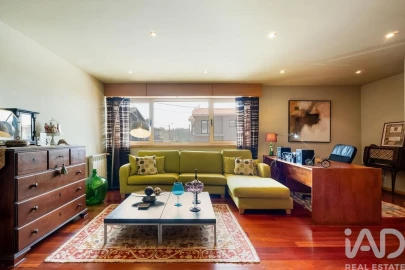 Moradia T4 para Venda em Perafita, Lavra e Santa Cruz do Bispo