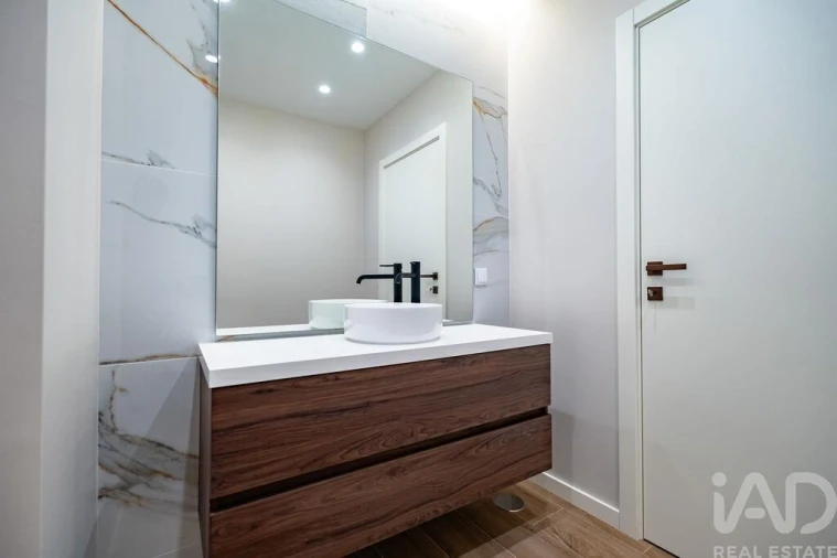 Moradia T3 para Venda em Arrabal Foto 12