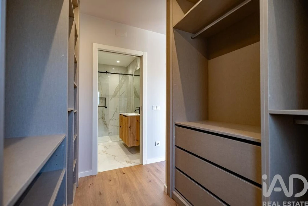 Moradia T3 para Venda em Arrabal Foto 24