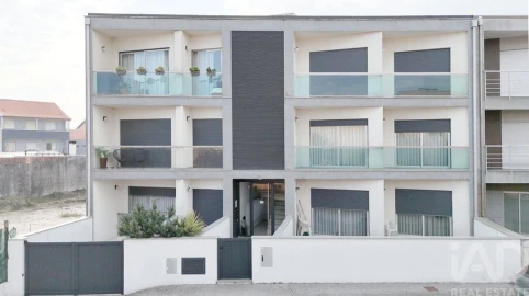 Apartamento T2 para Venda em Apúlia e Fão