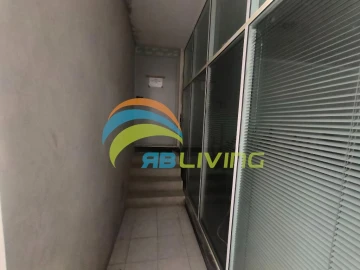 Loja para Arrendamento em Funchal (Santa Maria Maior)