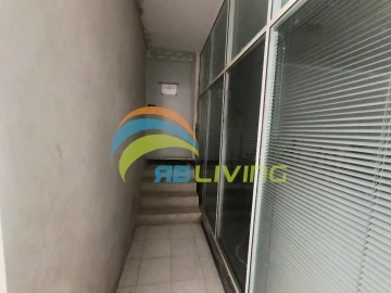 Loja para Arrendamento em Funchal (Santa Maria Maior)