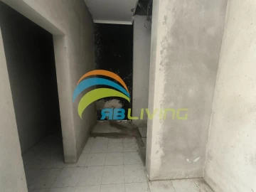 Loja para Arrendamento em Funchal (Santa Maria Maior)