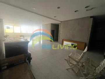 Loja para Arrendamento em Funchal (Santa Maria Maior)