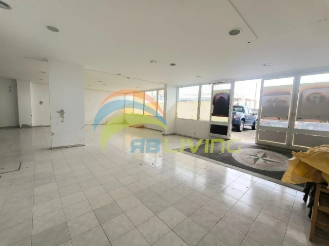 Loja para Arrendamento em Funchal (Santa Maria Maior) Foto 10