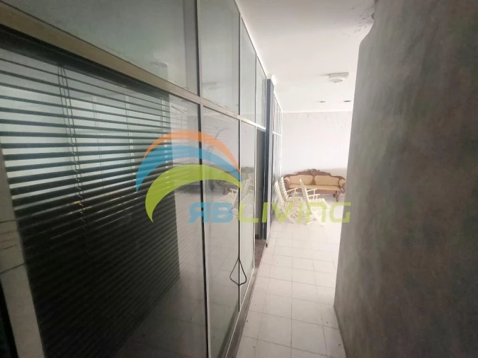 Loja para Arrendamento em Funchal (Santa Maria Maior) Foto 13