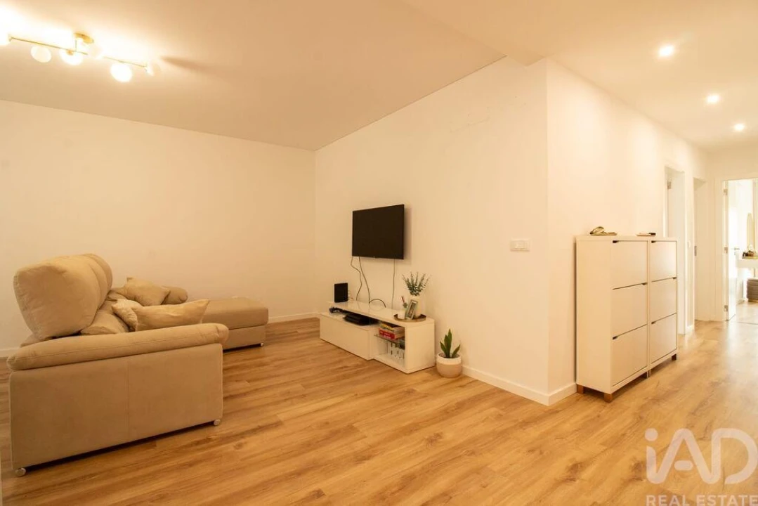 Apartamento T3 para Venda em Bombarral e Vale Covo Foto 9