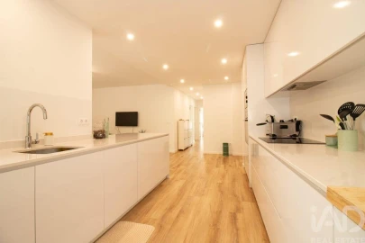 Apartamento T3 para Venda em Bombarral e Vale Covo