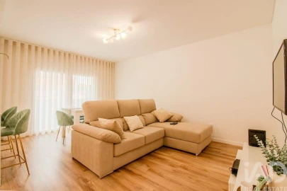 Apartamento T3 para Venda em Bombarral e Vale Covo