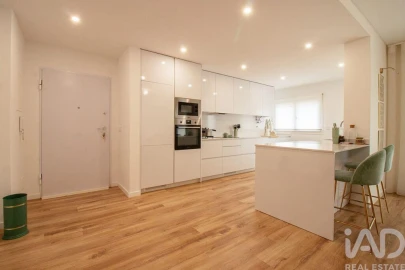 Apartamento T3 para Venda em Bombarral e Vale Covo