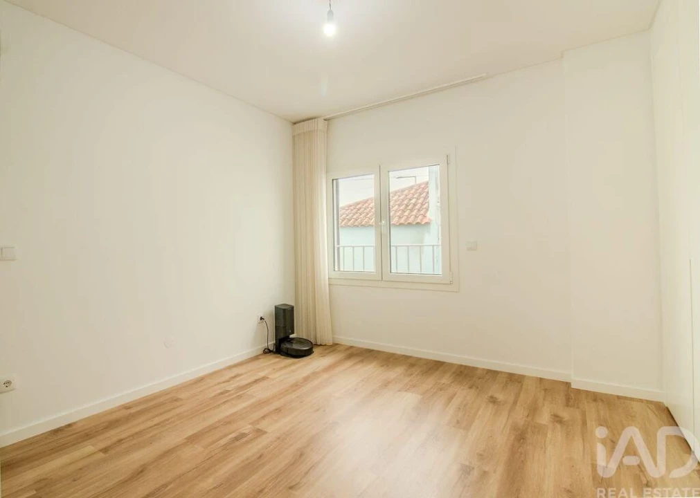 Apartamento T3 para Venda em Bombarral e Vale Covo Foto 15