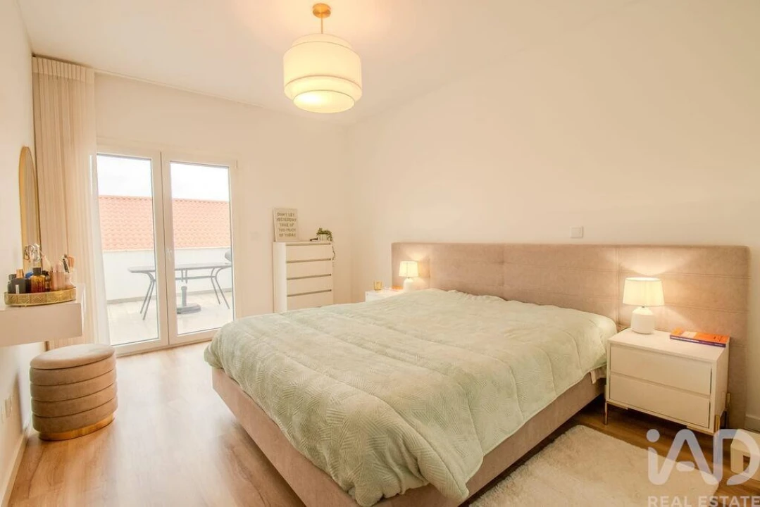 Apartamento T3 para Venda em Bombarral e Vale Covo Foto 22