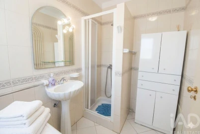 Apartamento T2 para Venda em Quarteira