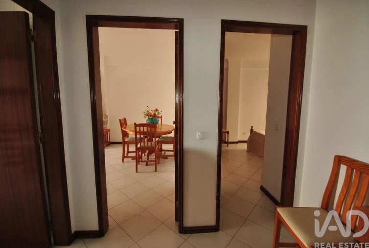 Apartamento T2 para Venda em Quarteira Foto 28