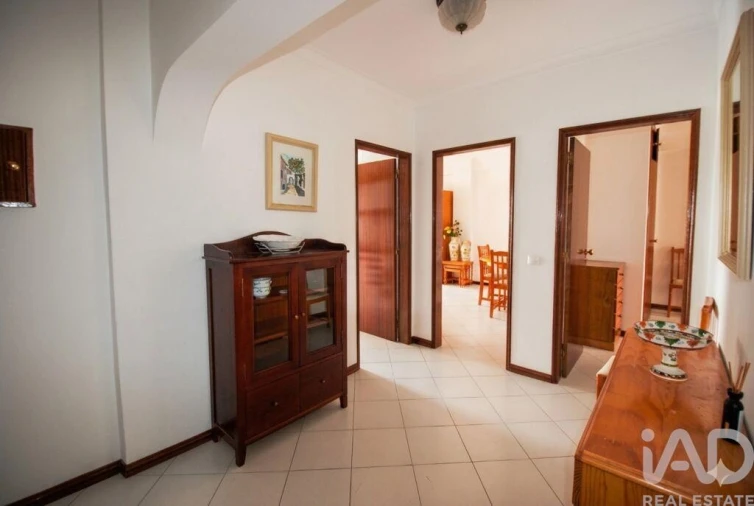 Apartamento T2 para Venda em Quarteira Foto 10