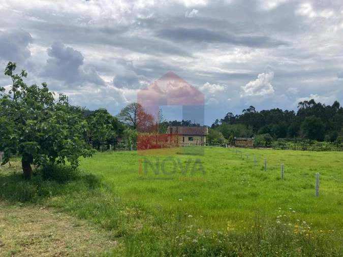 Terreno para Venda em Sande, Vilarinho, Barros e Gomide Foto 12