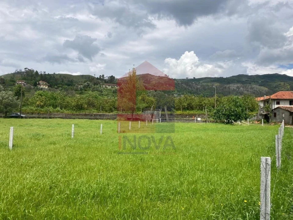 Terreno para Venda em Sande, Vilarinho, Barros e Gomide Foto 6