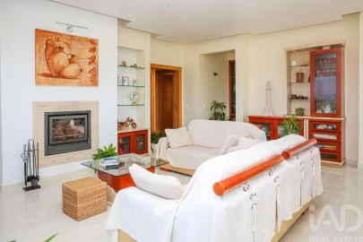 Moradia T2 para Venda em Encarnação