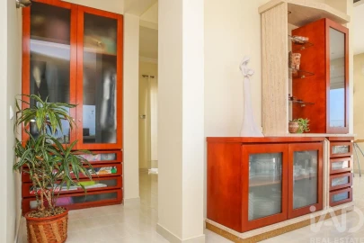 Moradia T2 para Venda em Encarnação