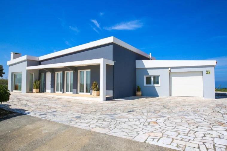 Moradia T2 para Venda em Encarnação Foto 13