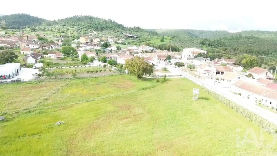 Terreno para Venda em Alcanede Foto 2