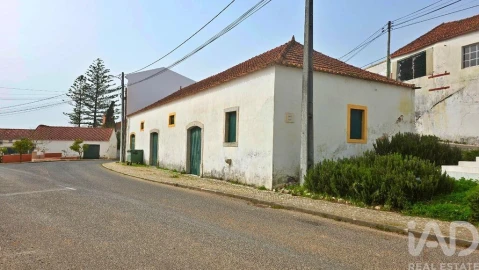 Loja para Venda em Cadaval e Pêro Moniz