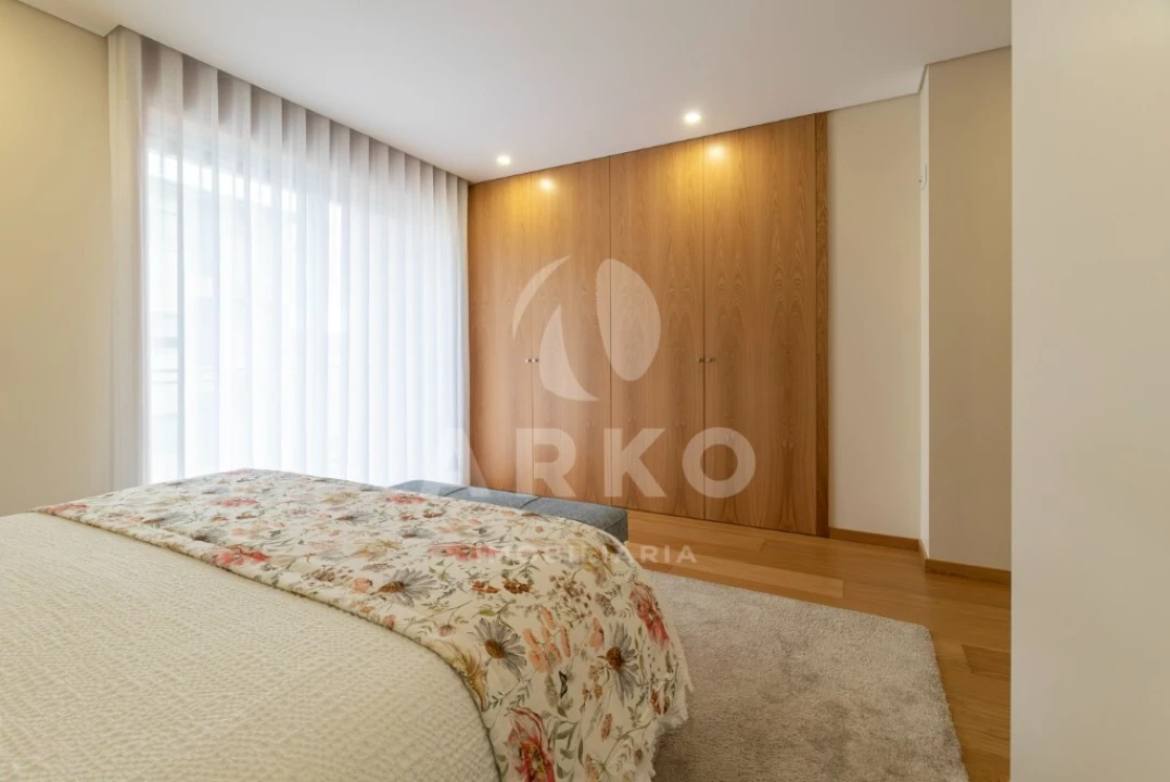 Apartamento T3 para Venda em Ermesinde Foto 14