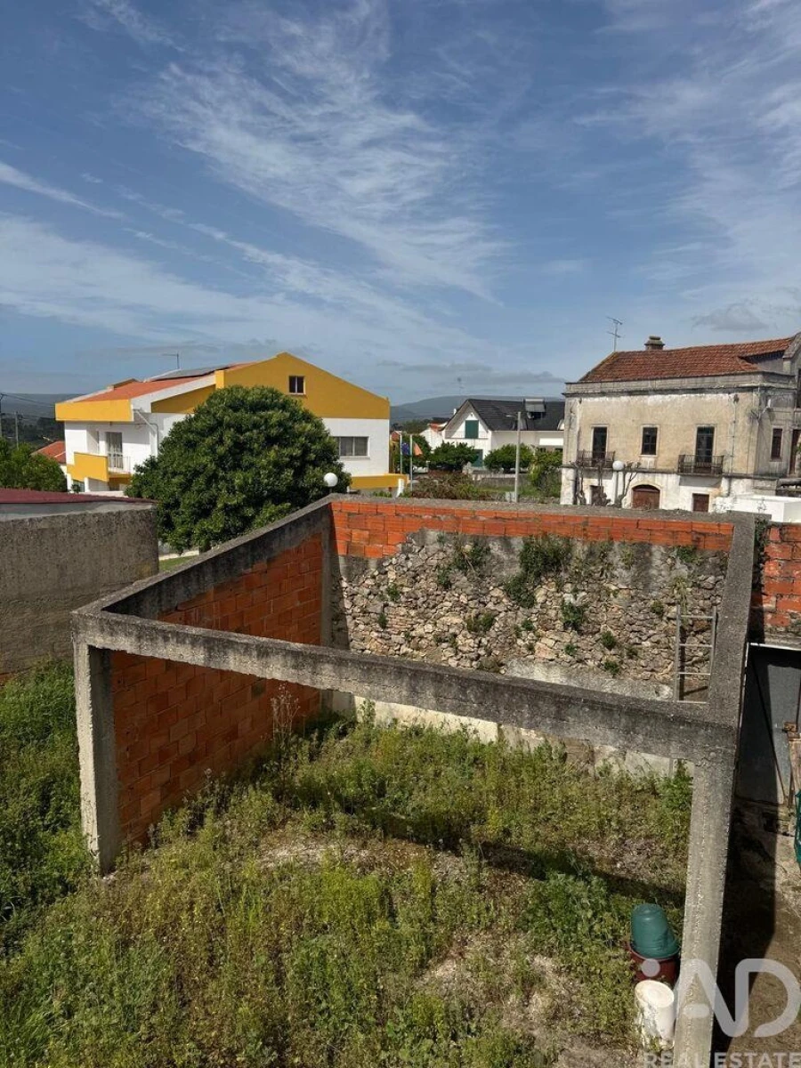 Terreno para Venda em Malhou, Louriceira e Espinheiro Foto 4