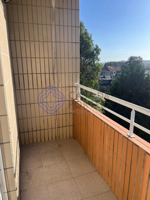 Apartamento T2 para Venda em Baguim do Monte (Rio Tinto)