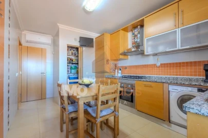 Apartamento T3 para Venda em Almeirim