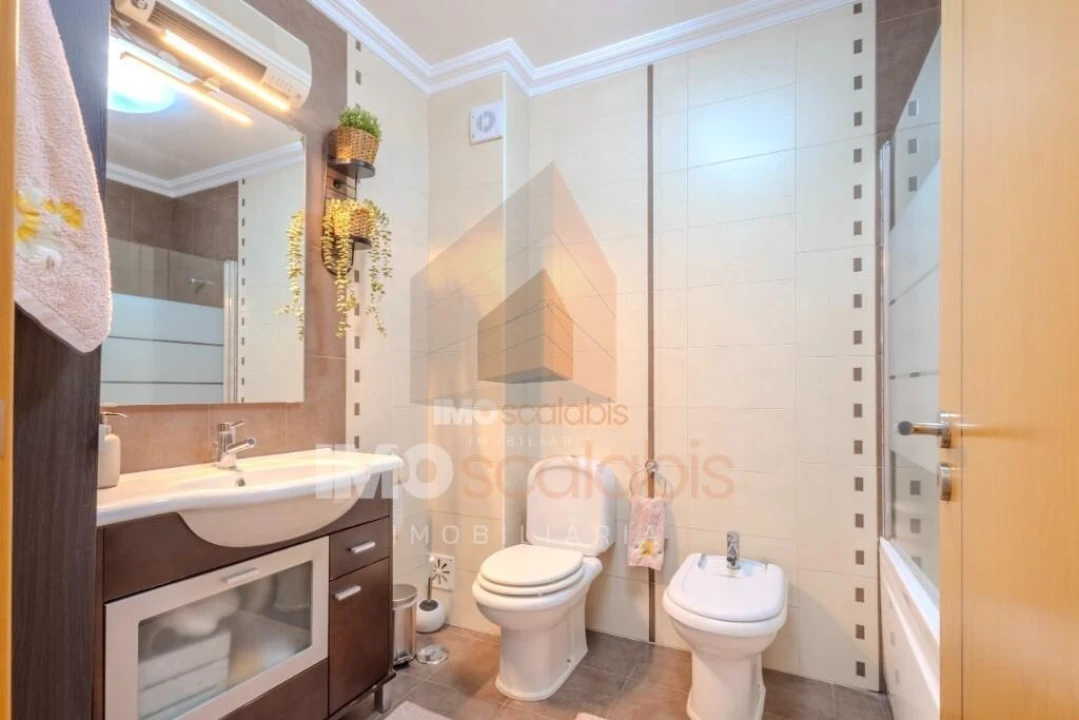 Apartamento T3 para Venda em Almeirim Foto 9