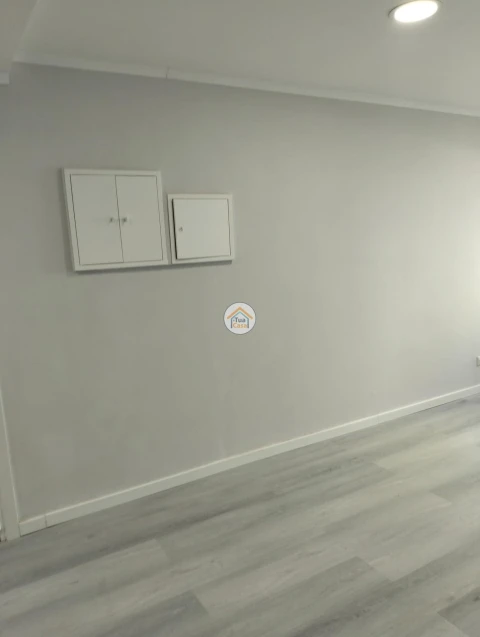 Apartamento T2 para Venda em Benfica