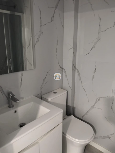 Apartamento T2 para Venda em Benfica