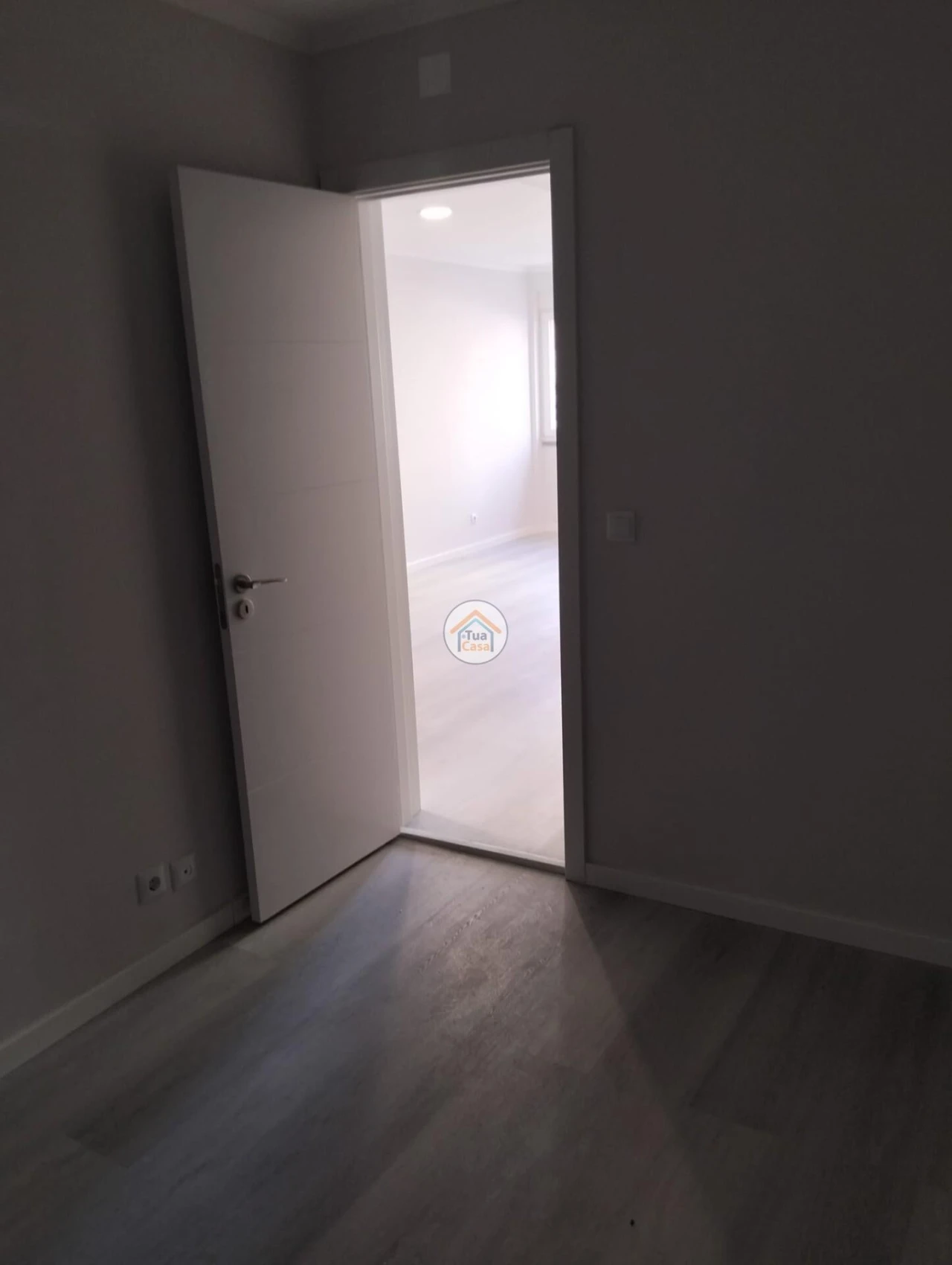 Apartamento T2 para Venda em Benfica Foto 13