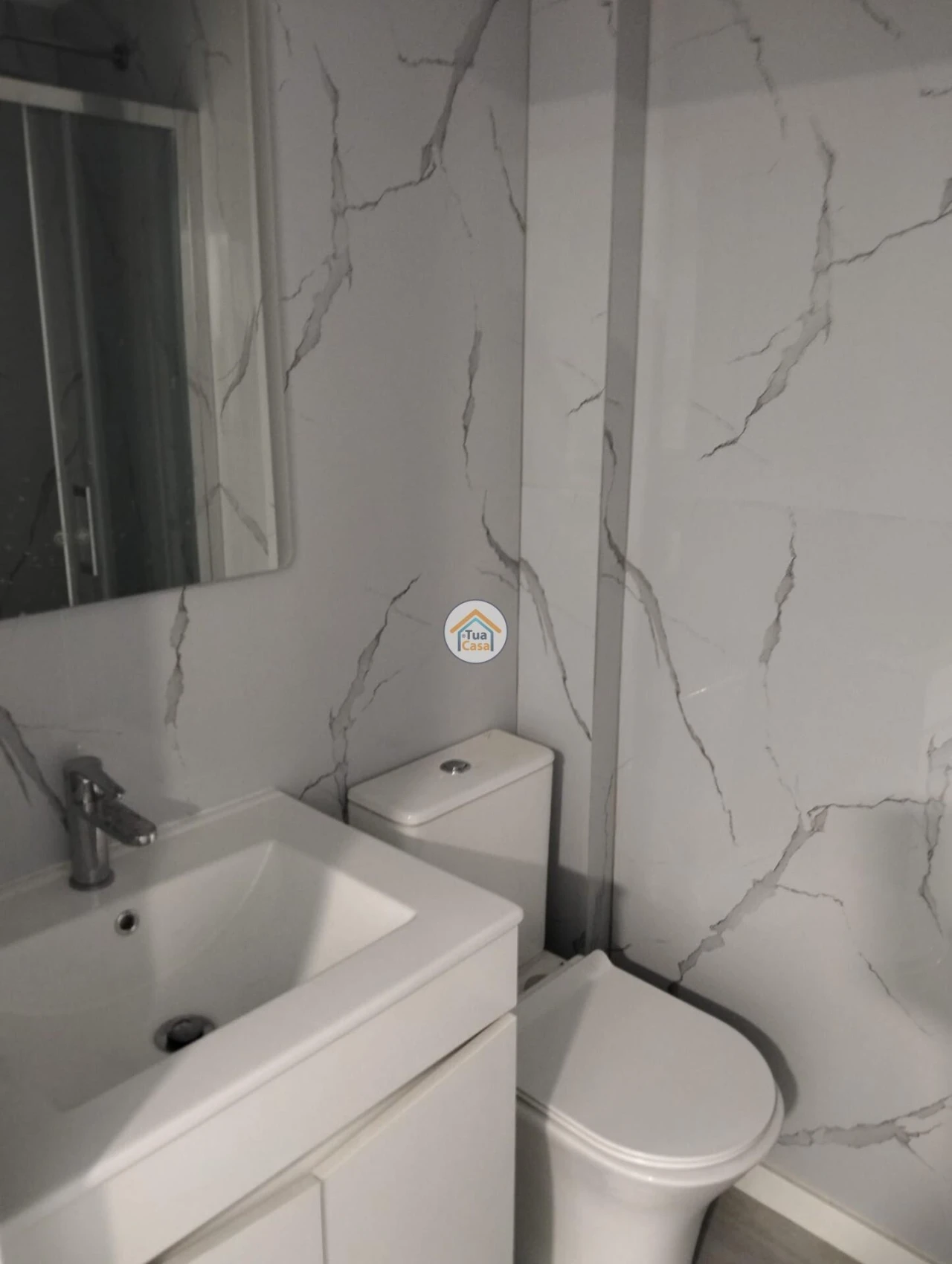 Apartamento T2 para Venda em Benfica Foto 8