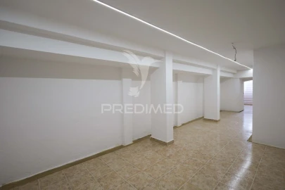 Moradia T1 para Venda em São João Baptista