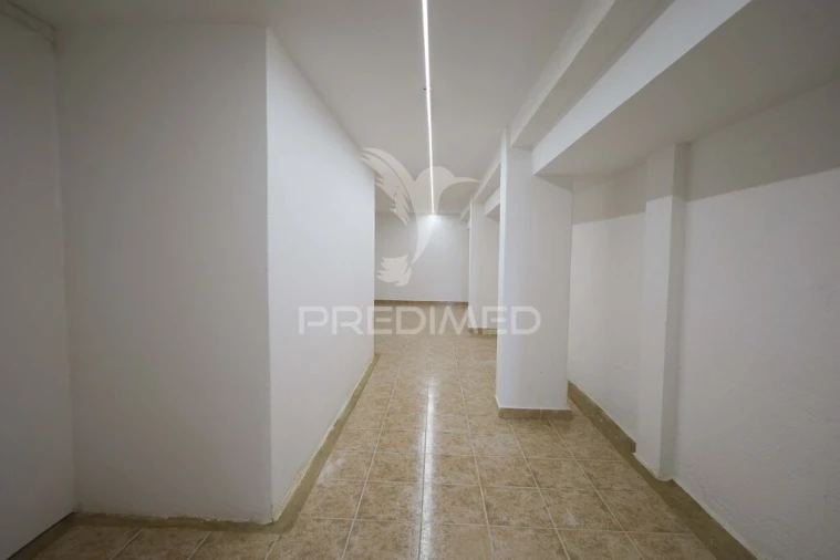 Moradia T1 para Venda em São João Baptista Foto 8