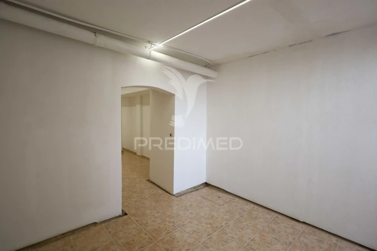 Moradia T1 para Venda em São João Baptista Foto 6